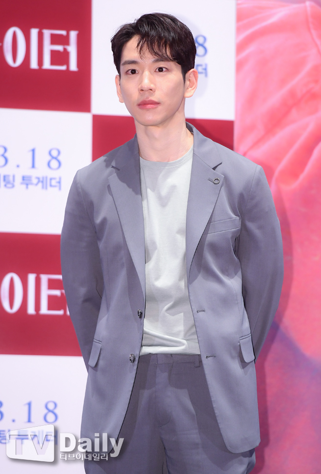 ƼºêÀ̵¥Àϸ® Æ÷Åä