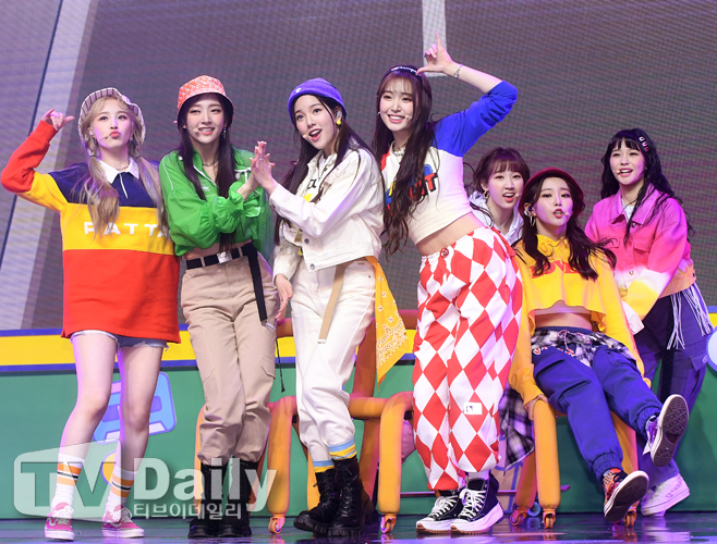 ƼºêÀ̵¥Àϸ® Æ÷Åä