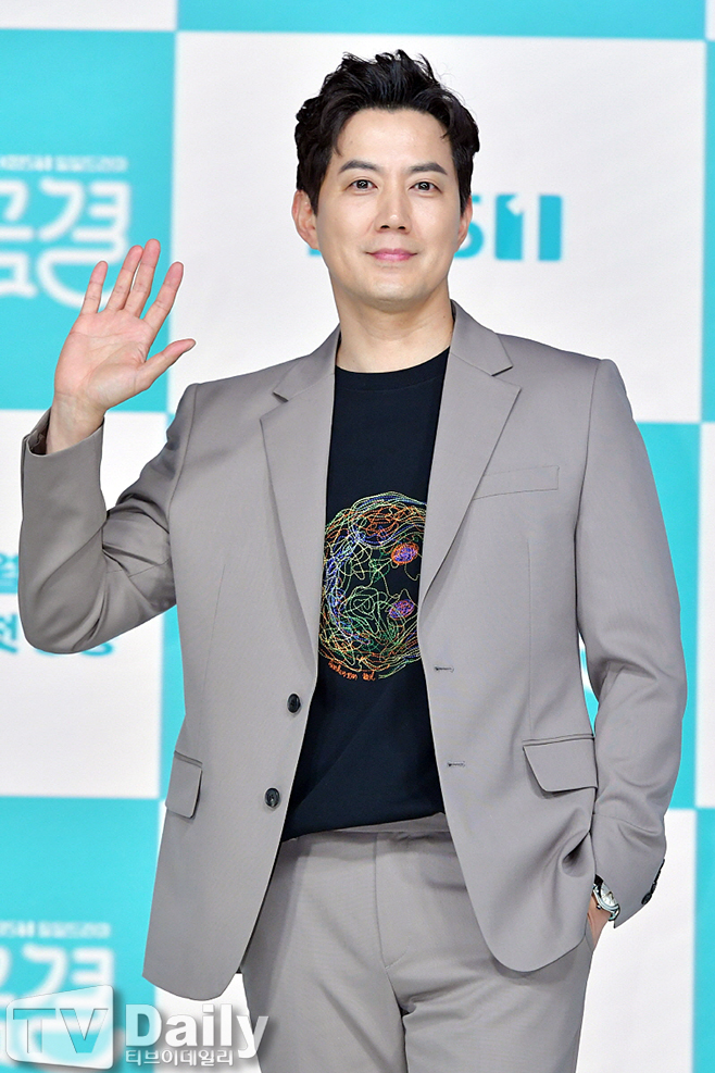 Ƽ���̵��ϸ� ����