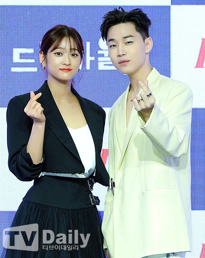 Ƽ���̵��ϸ� ����