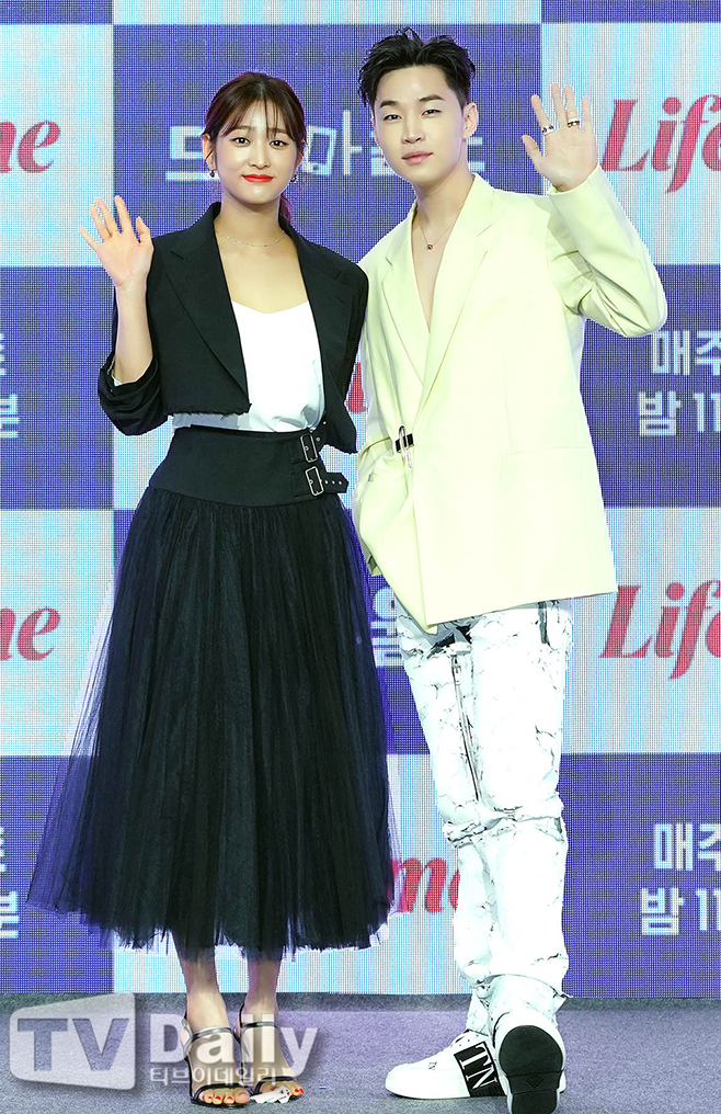 ƼºêÀ̵¥Àϸ® Æ÷Åä