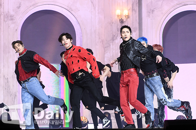 ƼºêÀ̵¥Àϸ® Æ÷Åä