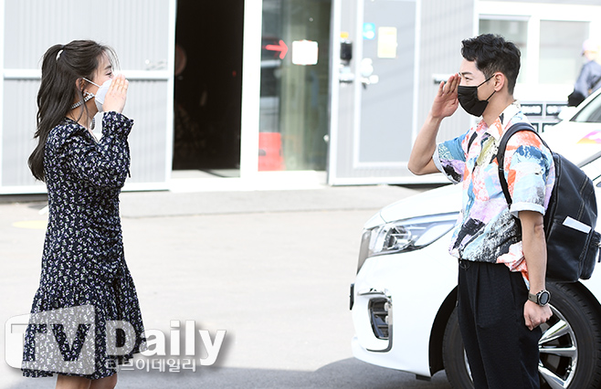 ƼºêÀ̵¥Àϸ® Æ÷Åä