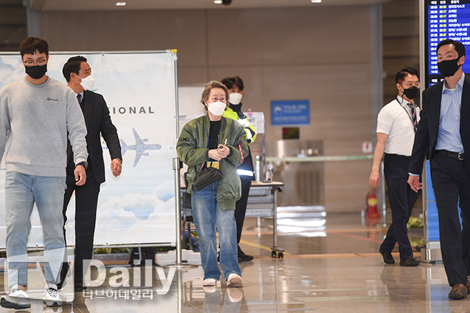 ƼºêÀ̵¥Àϸ® Æ÷Åä