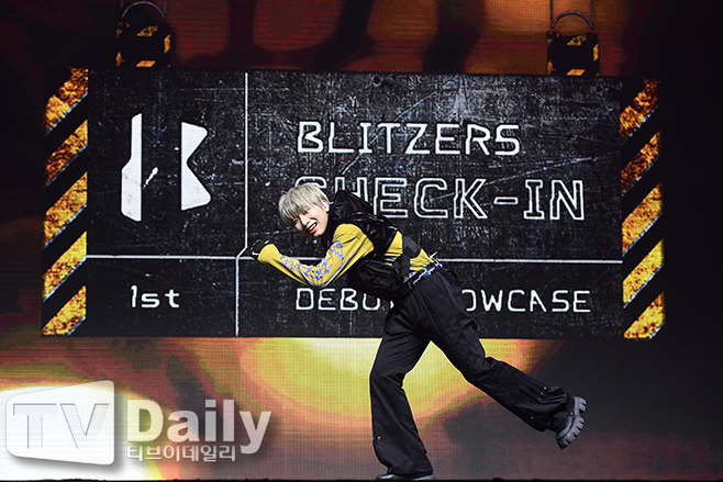 ƼºêÀ̵¥Àϸ® Æ÷Åä