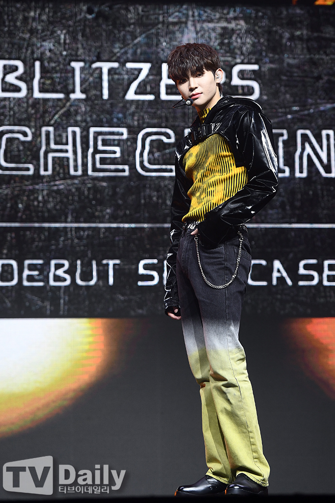 ƼºêÀ̵¥Àϸ® Æ÷Åä