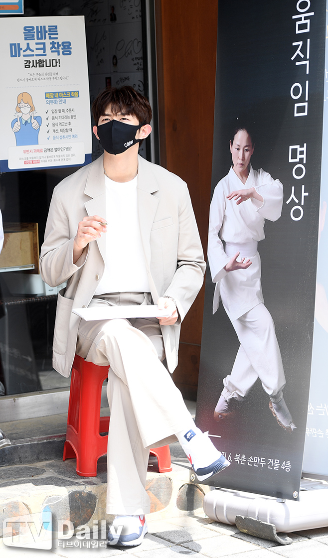 ƼºêÀ̵¥Àϸ® Æ÷Åä