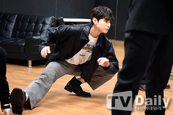 Ƽ���̵��ϸ� ����