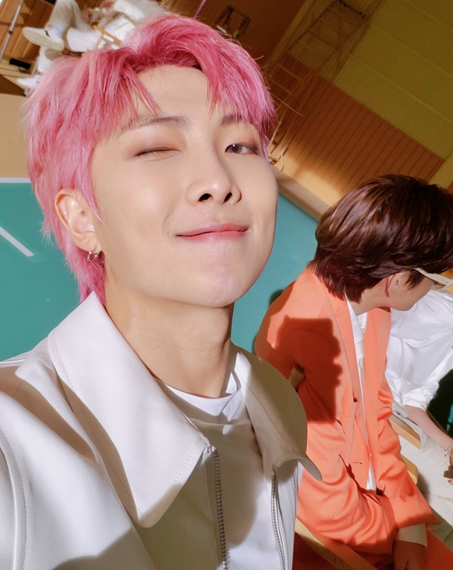 ׷ źҳ(BTS), RM