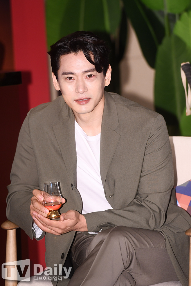 Ƽ���̵��ϸ� ����