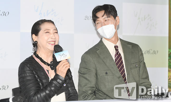 ºû³ª´Â ¼ø°£