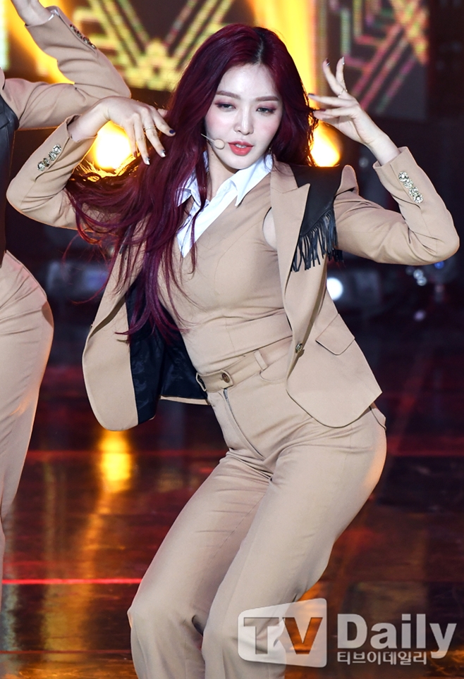 AOA 