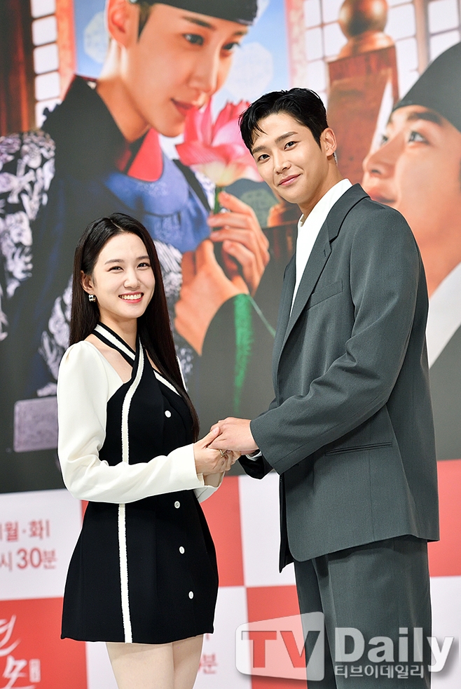 ����, ������ �ο�