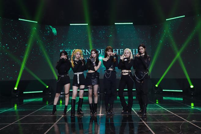 ۷ο EVERGLOW
