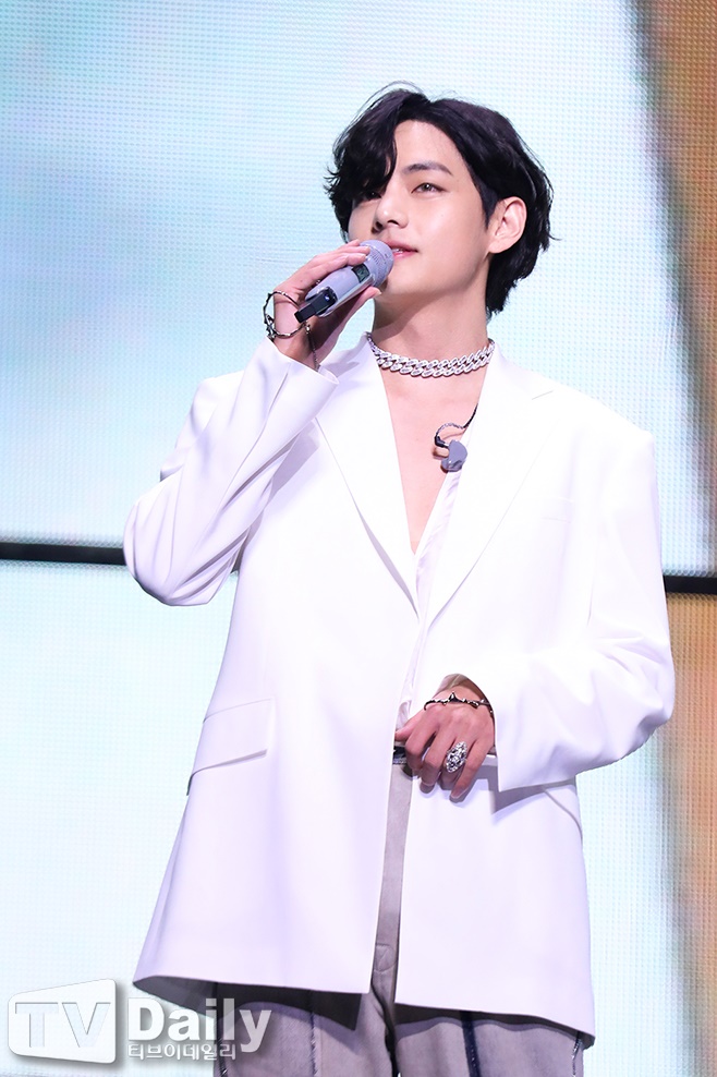 ׷ źҳ(BTS), 