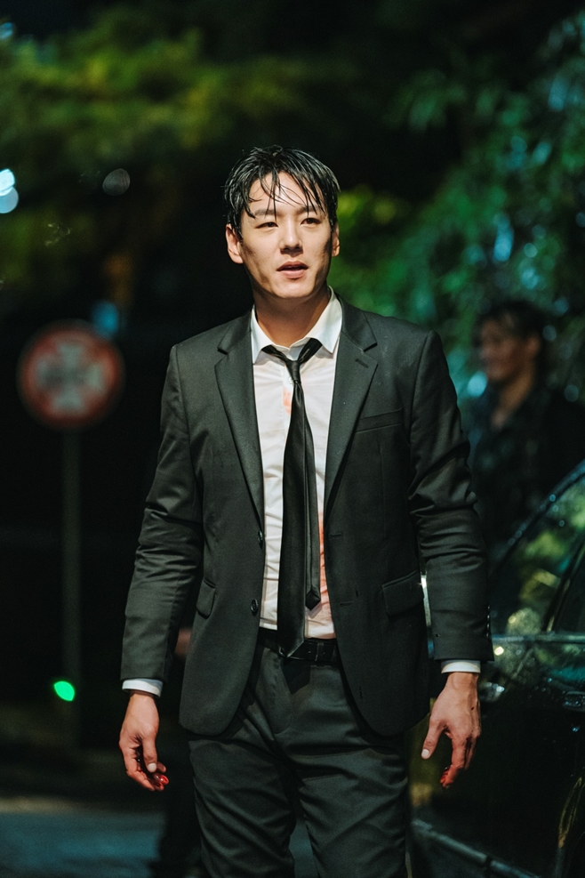 �ʿ� ���� �������� ���þ�