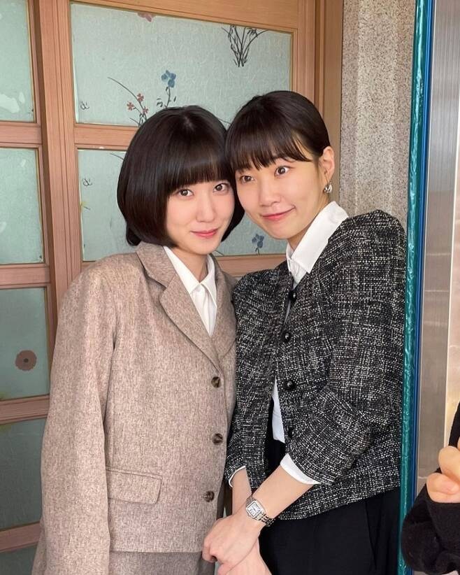 ������ ������