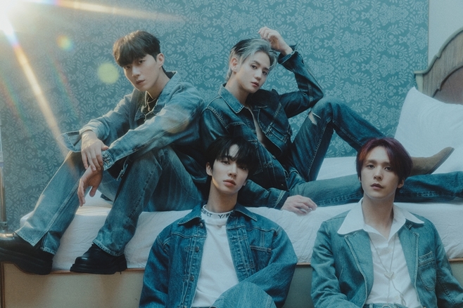 ���̶���Ʈ