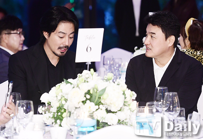 ƼºêÀ̵¥Àϸ® Æ÷Åä