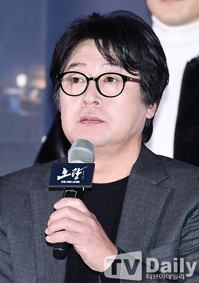 뷮:  ٴ