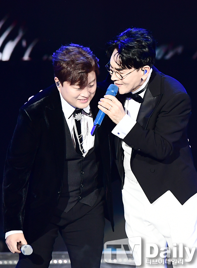 ƼºêÀ̵¥Àϸ® Æ÷Åä