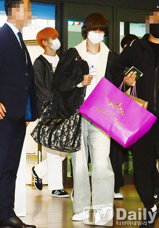 ƼºêÀ̵¥Àϸ® Æ÷Åä