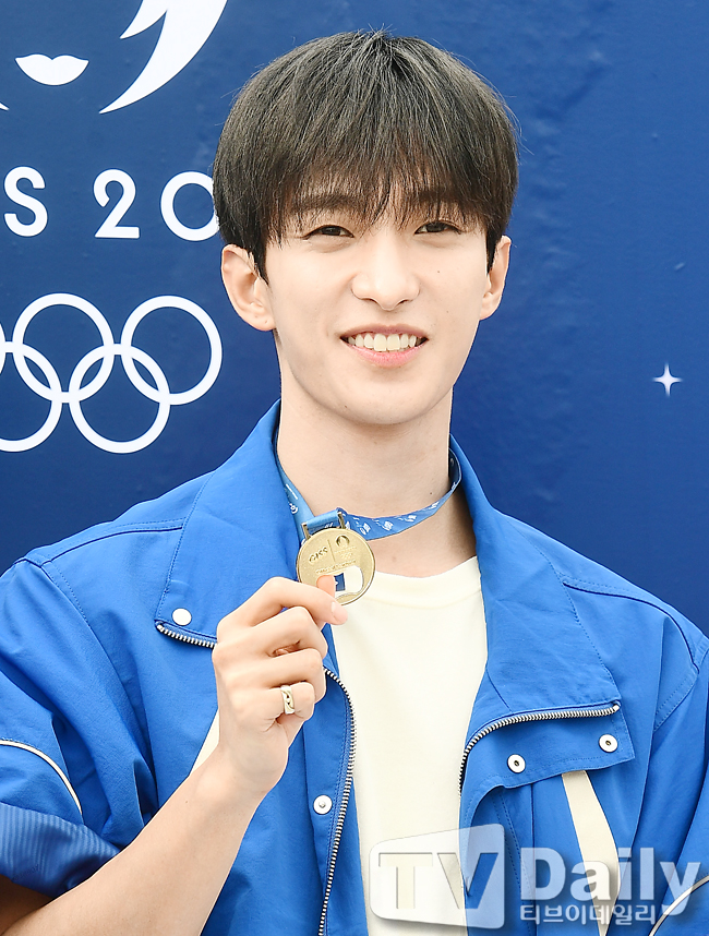 ƼºêÀ̵¥Àϸ® Æ÷Åä