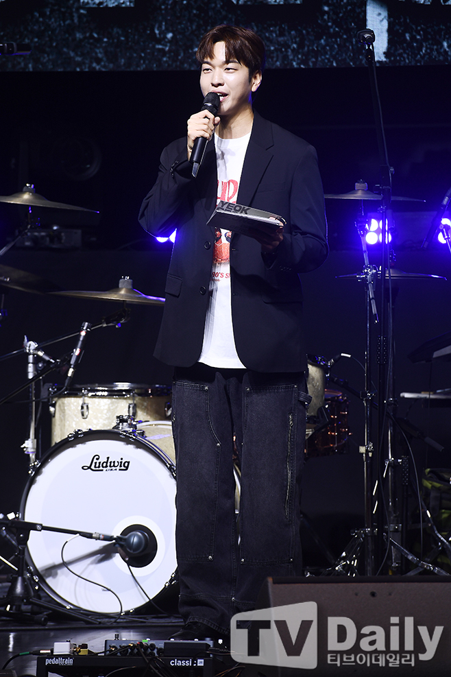 ƼºêÀ̵¥Àϸ® Æ÷Åä