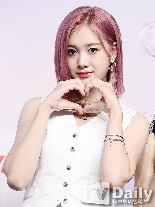 ƼºêÀ̵¥Àϸ® Æ÷Åä