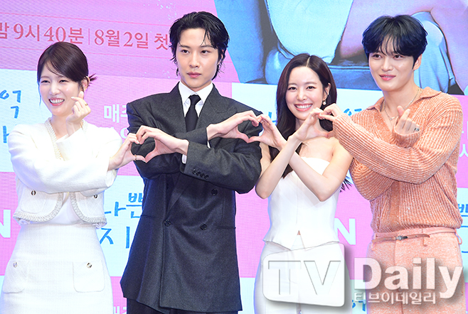 ƼºêÀ̵¥Àϸ® Æ÷Åä