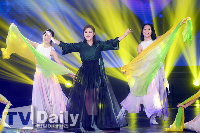 ƼºêÀ̵¥Àϸ® Æ÷Åä