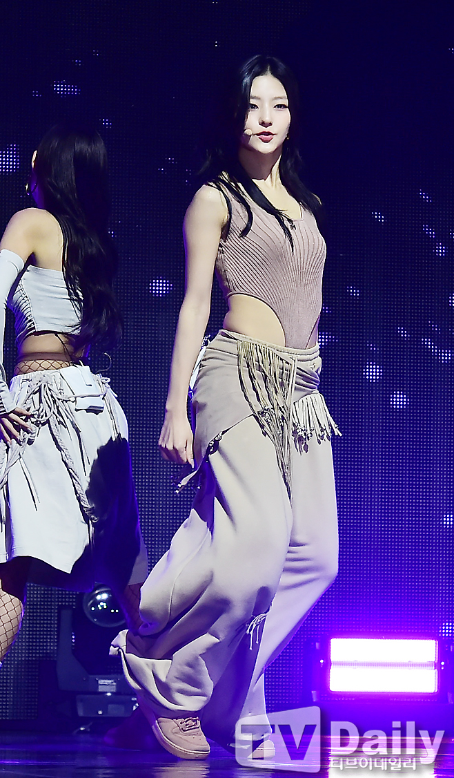 ƼºêÀ̵¥Àϸ® Æ÷Åä