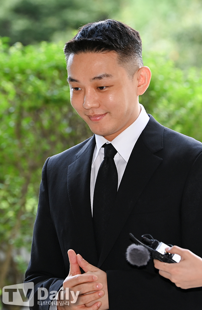 ƼºêÀ̵¥Àϸ® Æ÷Åä