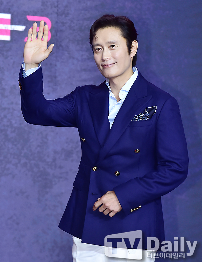 ƼºêÀ̵¥Àϸ® Æ÷Åä