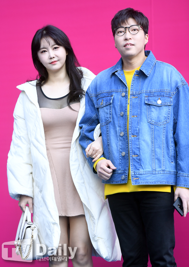 , 뵵