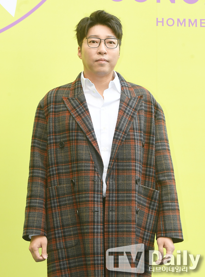 뵵
