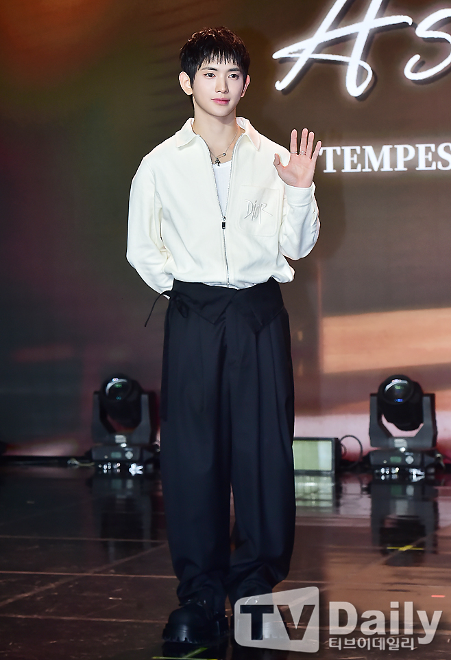 ƼºêÀ̵¥Àϸ® Æ÷Åä