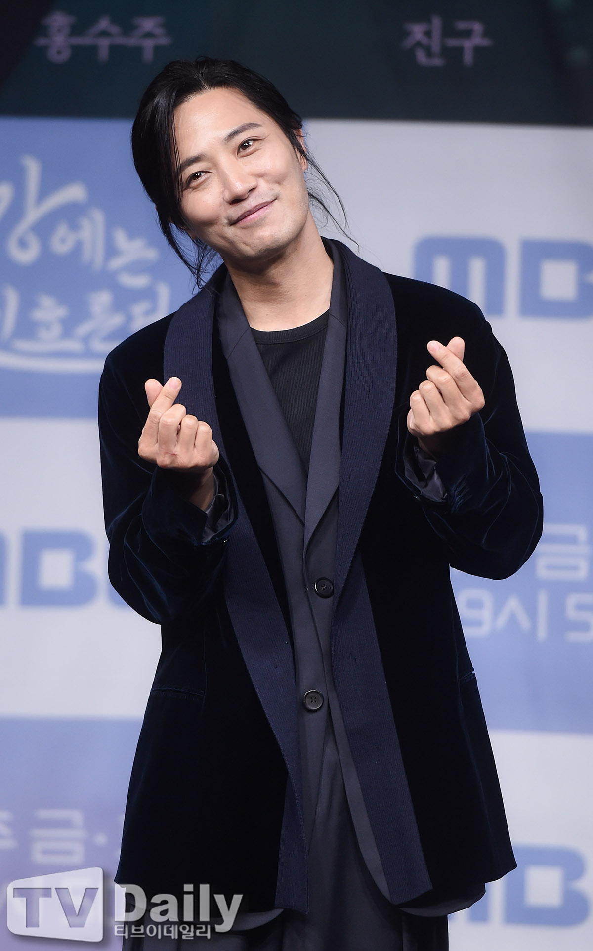 ƼºêÀ̵¥Àϸ® Æ÷Åä