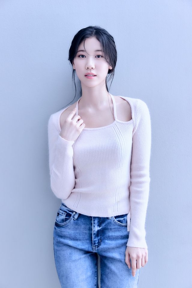 tvN ½Å»çÀå ÇÁ·ÎÁ§Æ®, ÀÌ·¹ ÀÎÅͺä