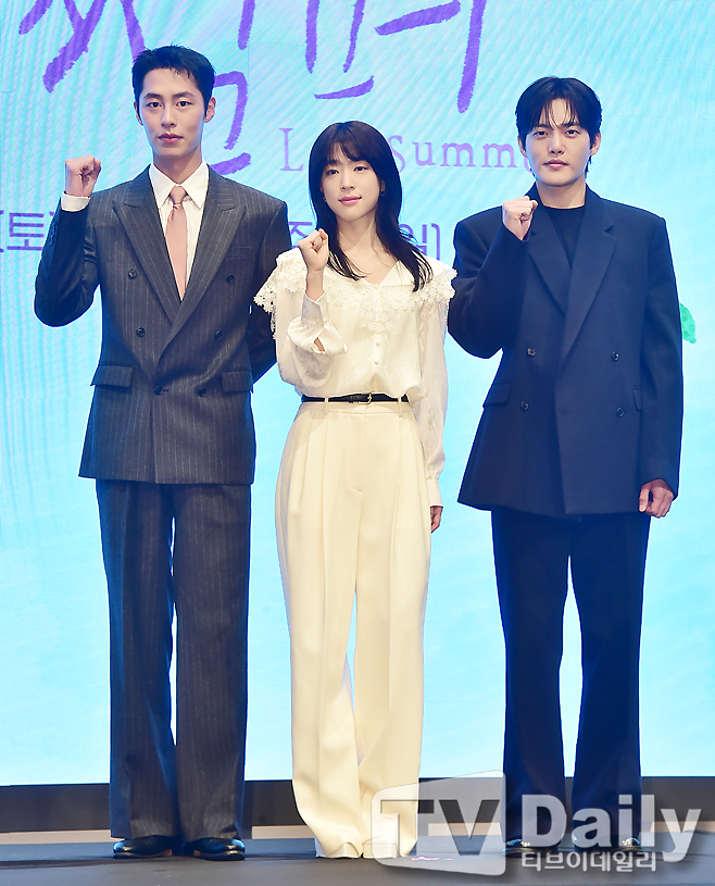 ƼºêÀ̵¥Àϸ® Æ÷Åä