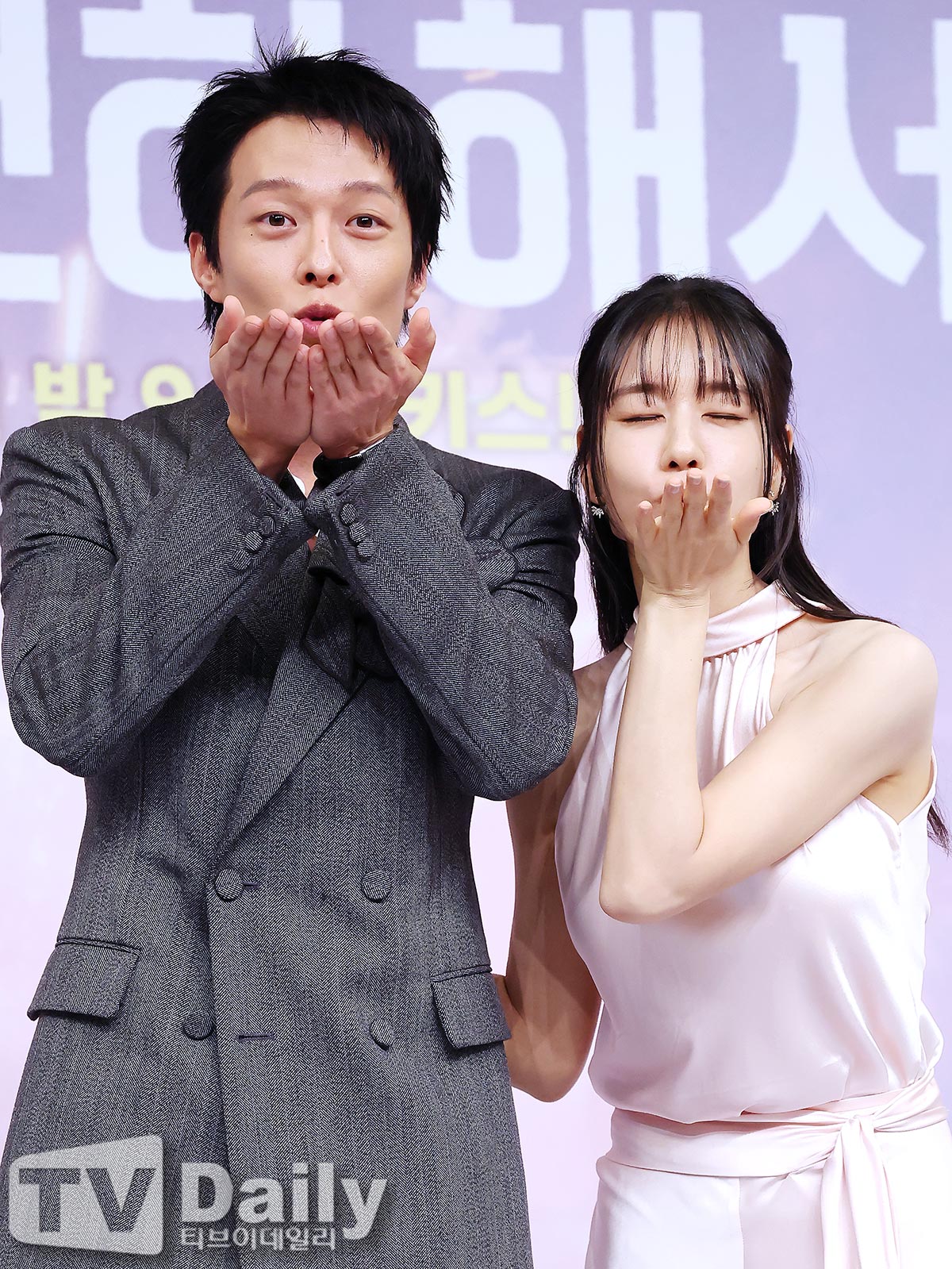 ƼºêÀ̵¥Àϸ® Æ÷Åä