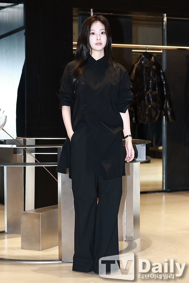 ƼºêÀ̵¥Àϸ® Æ÷Åä