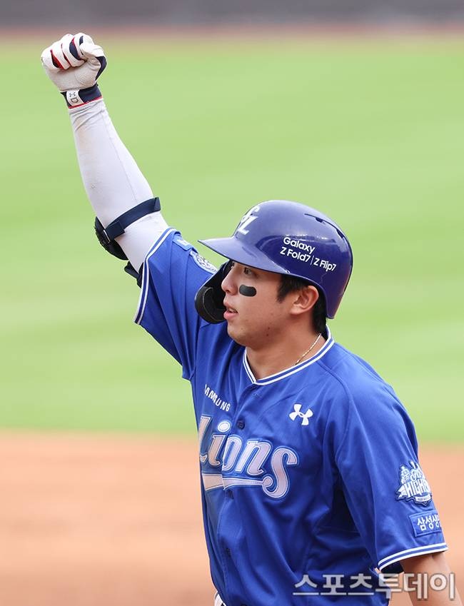 ƼºêÀ̵¥Àϸ® Æ÷Åä