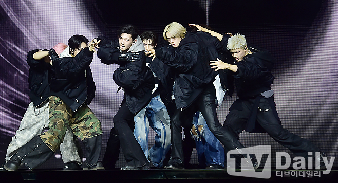 ƼºêÀ̵¥Àϸ® Æ÷Åä