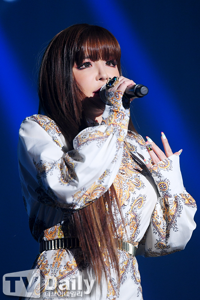 ƼºêÀ̵¥Àϸ® Æ÷Åä