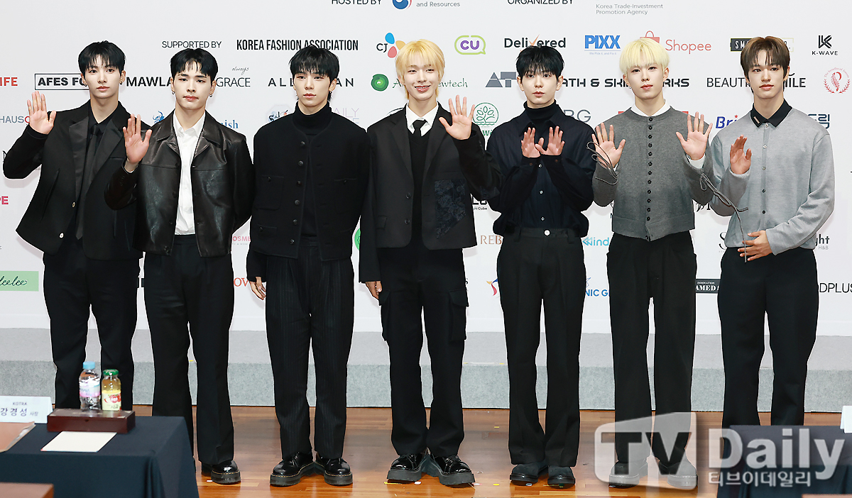 ƼºêÀ̵¥Àϸ® Æ÷Åä