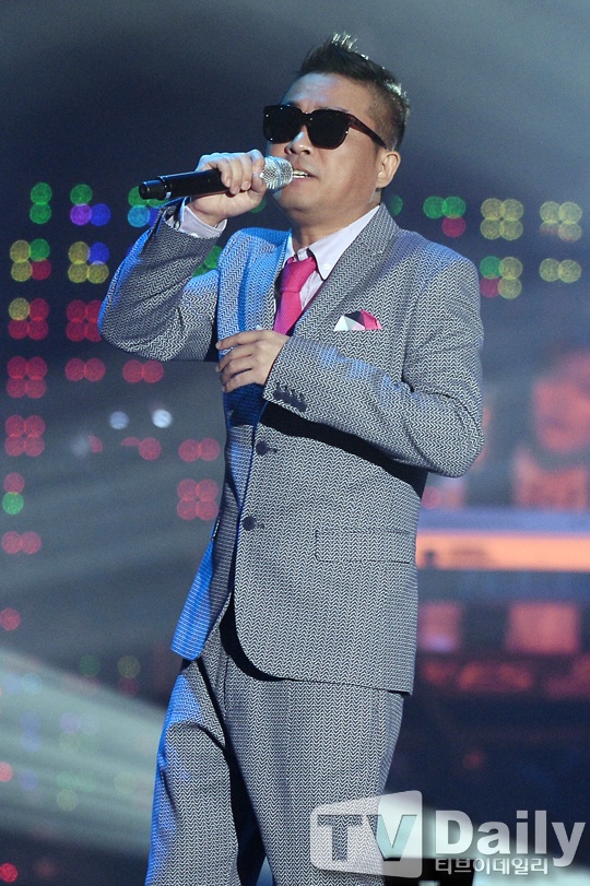 ƼºêÀ̵¥Àϸ® Æ÷Åä