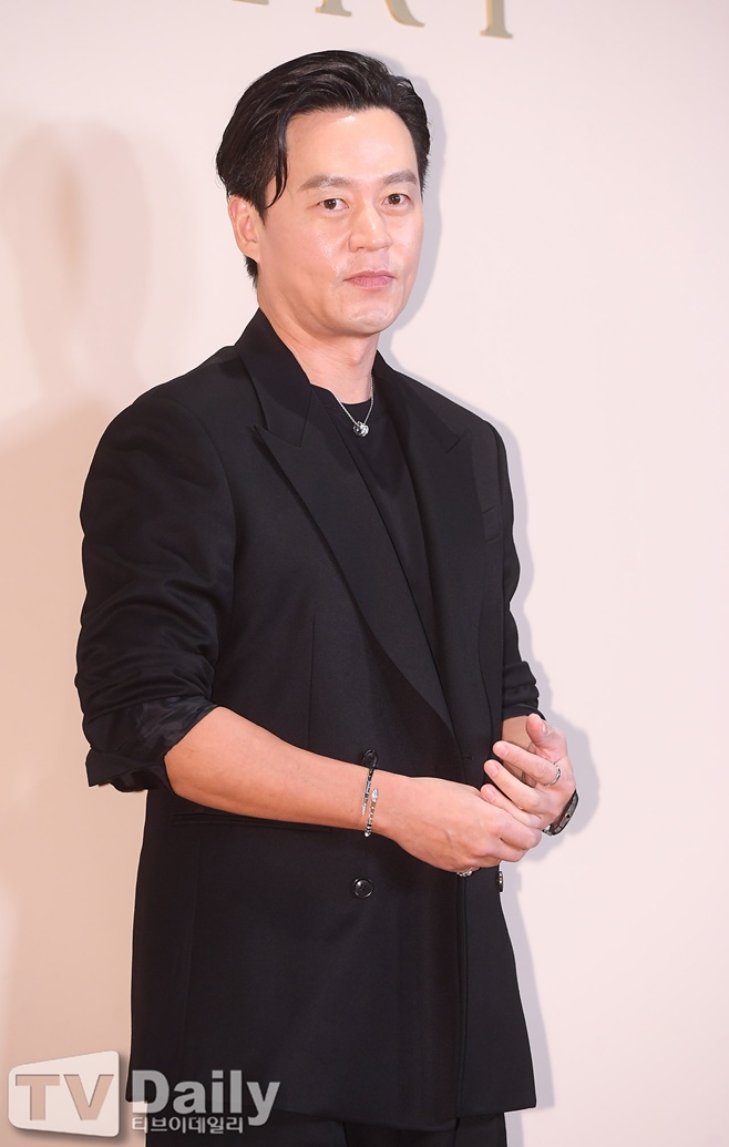 ƼºêÀ̵¥Àϸ® Æ÷Åä