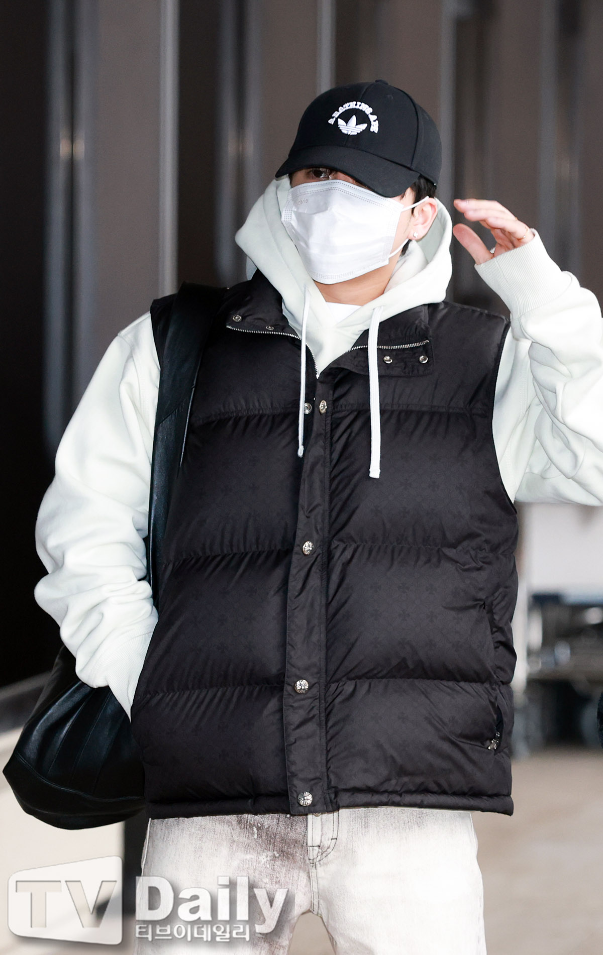 ƼºêÀ̵¥Àϸ® Æ÷Åä