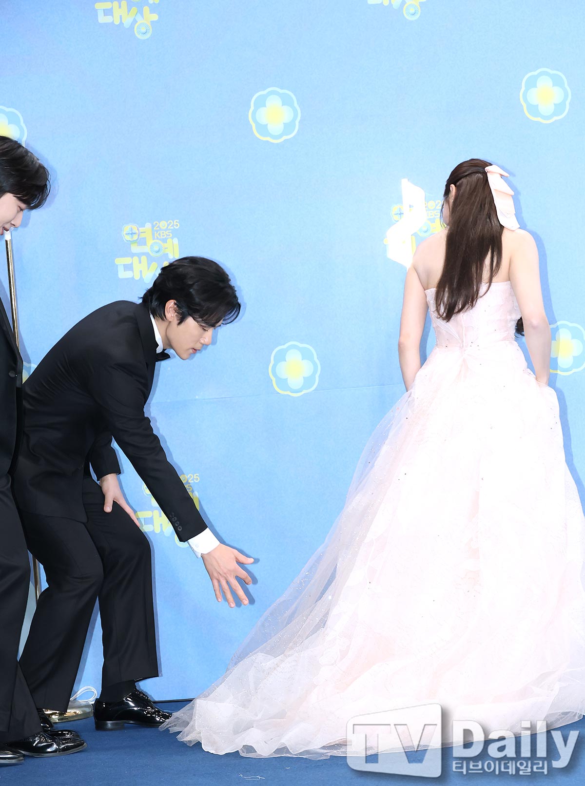 ƼºêÀ̵¥Àϸ® Æ÷Åä